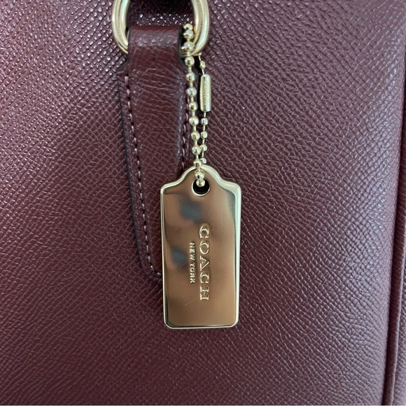 Excellent Condition Coach Surrey Carryall Purse/Handbag - Picture 3 of 16